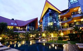 คีรีธารา บูติค รีสอร์ท